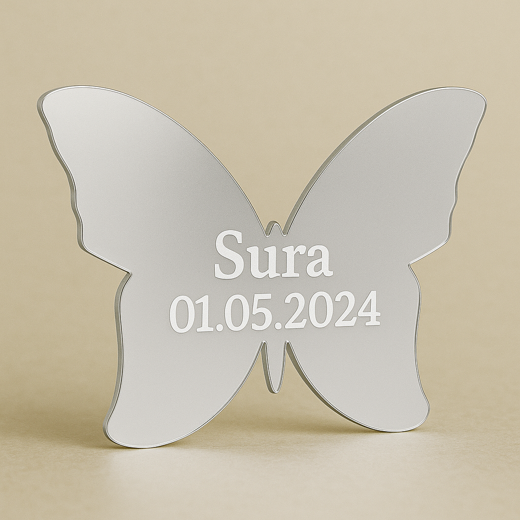Plexi Spiegelglas Gastgeschenk Schmetterling Modell 1 mit Schriftzug (Gravur)