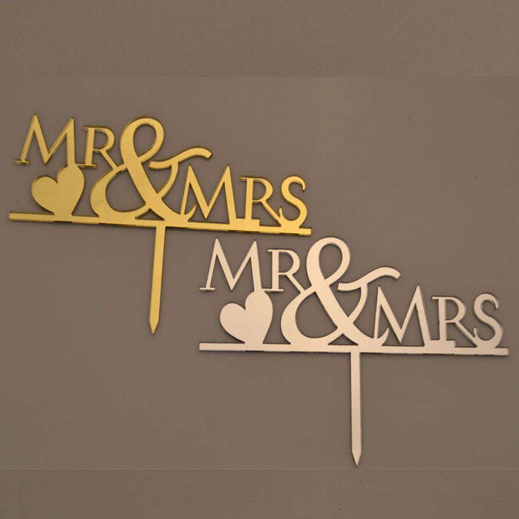 Cake Topper Thema "Mr & Mrs mit Herz"